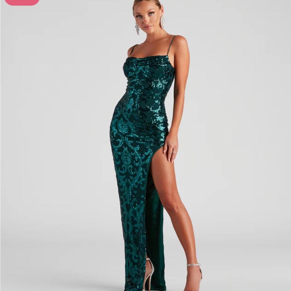 Sparkle green Windsor prom dress used once